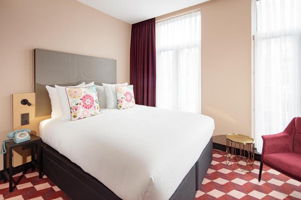 Hotel Paris &mdash; hotelkamer