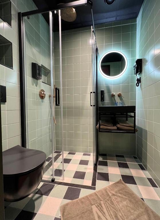 Hotel Nicolaas Witsen &mdash; badkamer